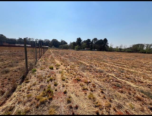 2,903M² VACANT LAND FOR SALE IN HENLEY ON KLIP
